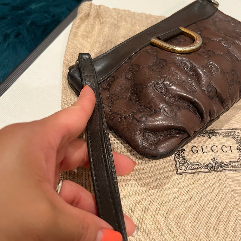 Gucci Leather wristlet/ wallet 🔥🔥🔥🔥 - Picture 12 of 17